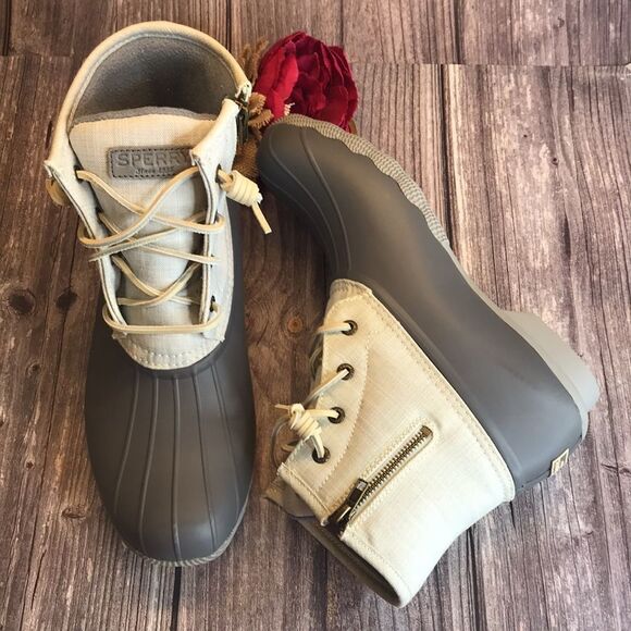 SPERRY Saltwater Duck Grey Booties - Picture 3 of 13